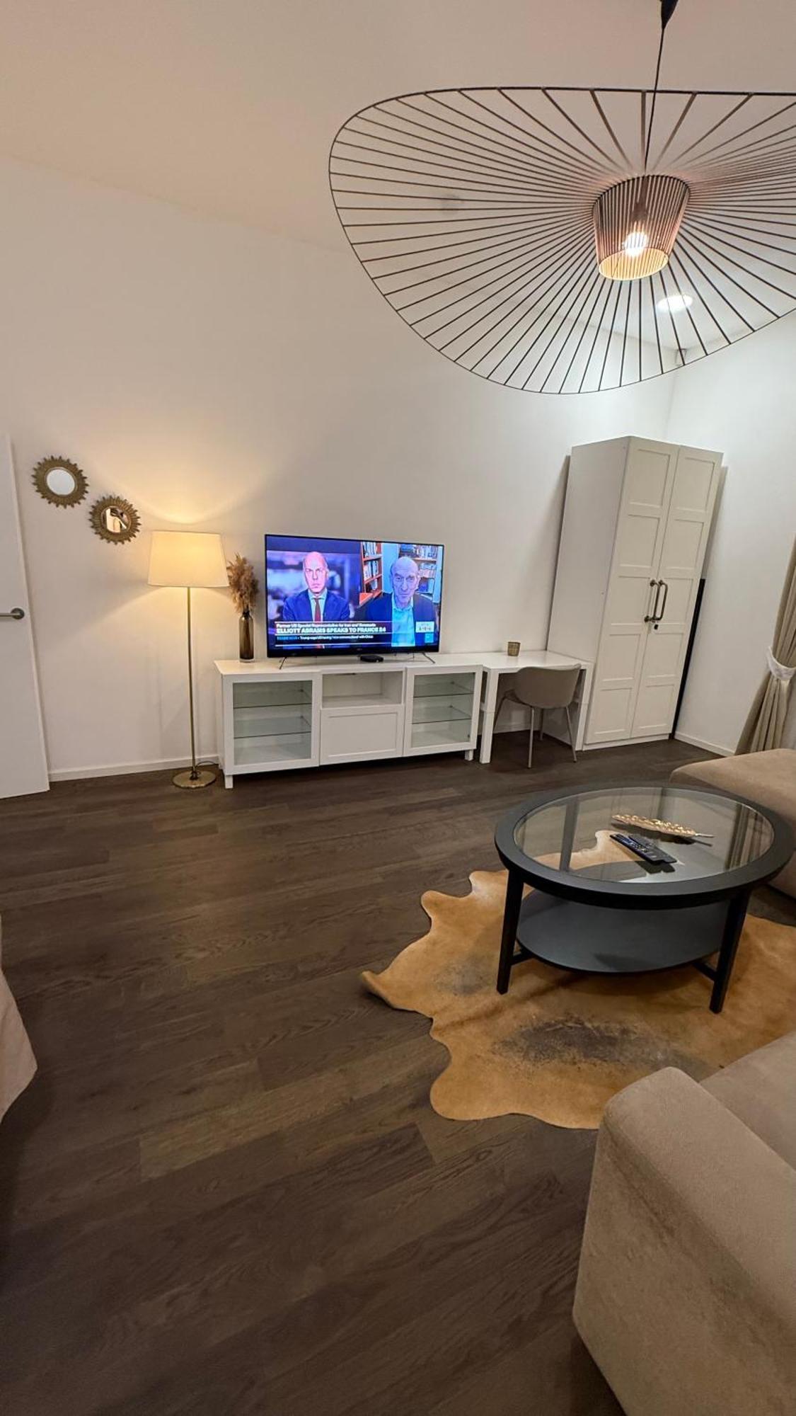 Luxury Modern Designed Oldtown Apartment プラハ エクステリア 写真