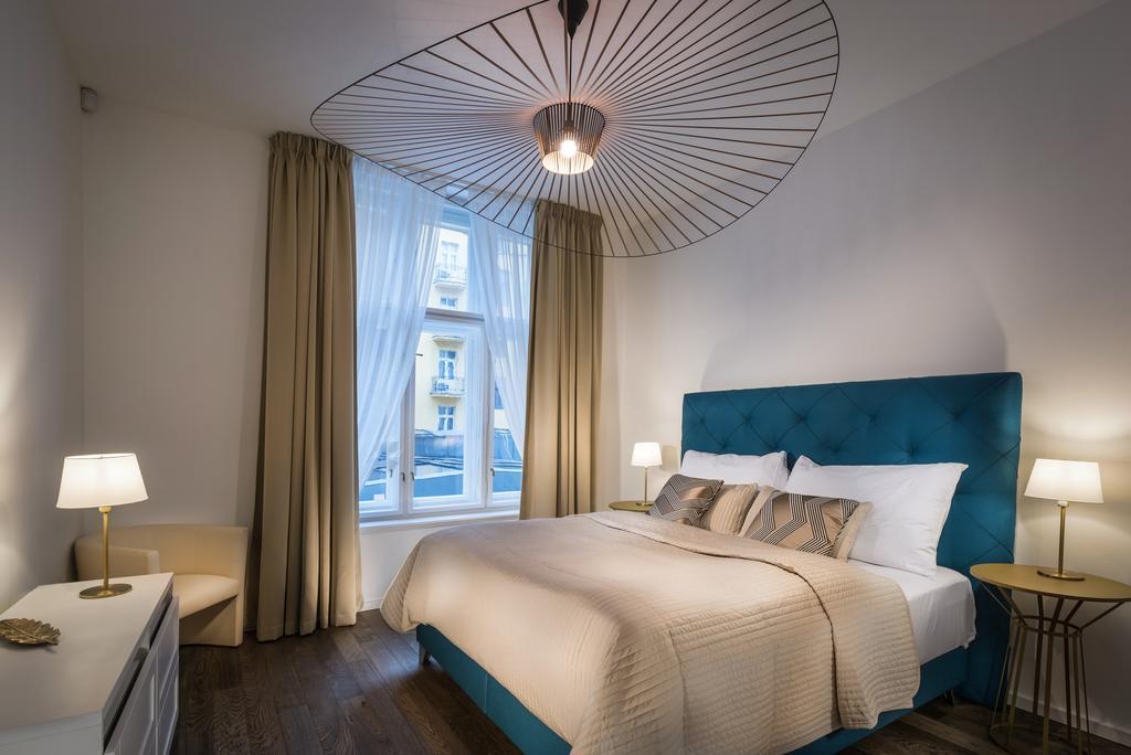 Luxury Modern Designed Oldtown Apartment プラハ エクステリア 写真
