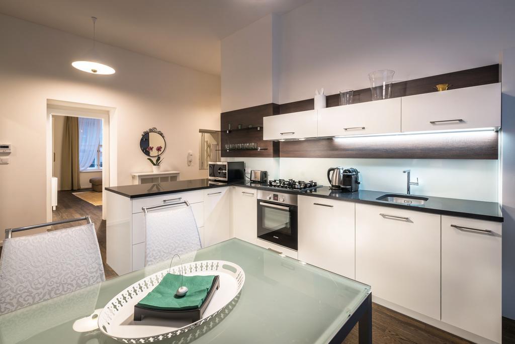 Luxury Modern Designed Oldtown Apartment プラハ エクステリア 写真
